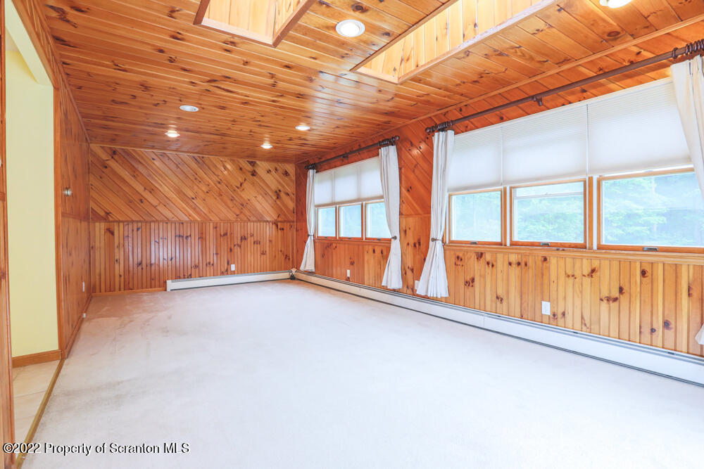 27 Chestnut Road Lake Ariel, PA 18436 - Photo 8 of 50 Gallery Image 8
