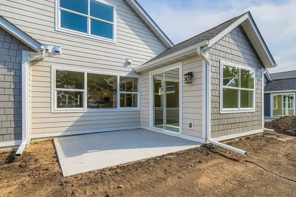 $619,900 | 5054 Dale Ridge Road, Woodbury, MN 55129