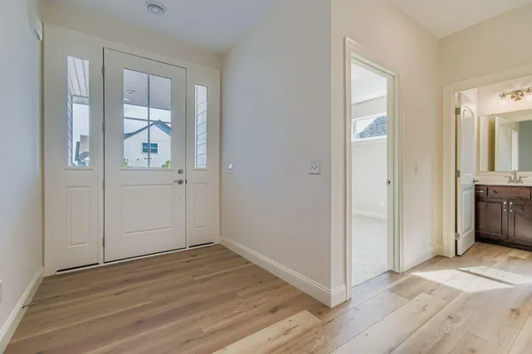 $619,900 | 5054 Dale Ridge Road, Woodbury, MN 55129