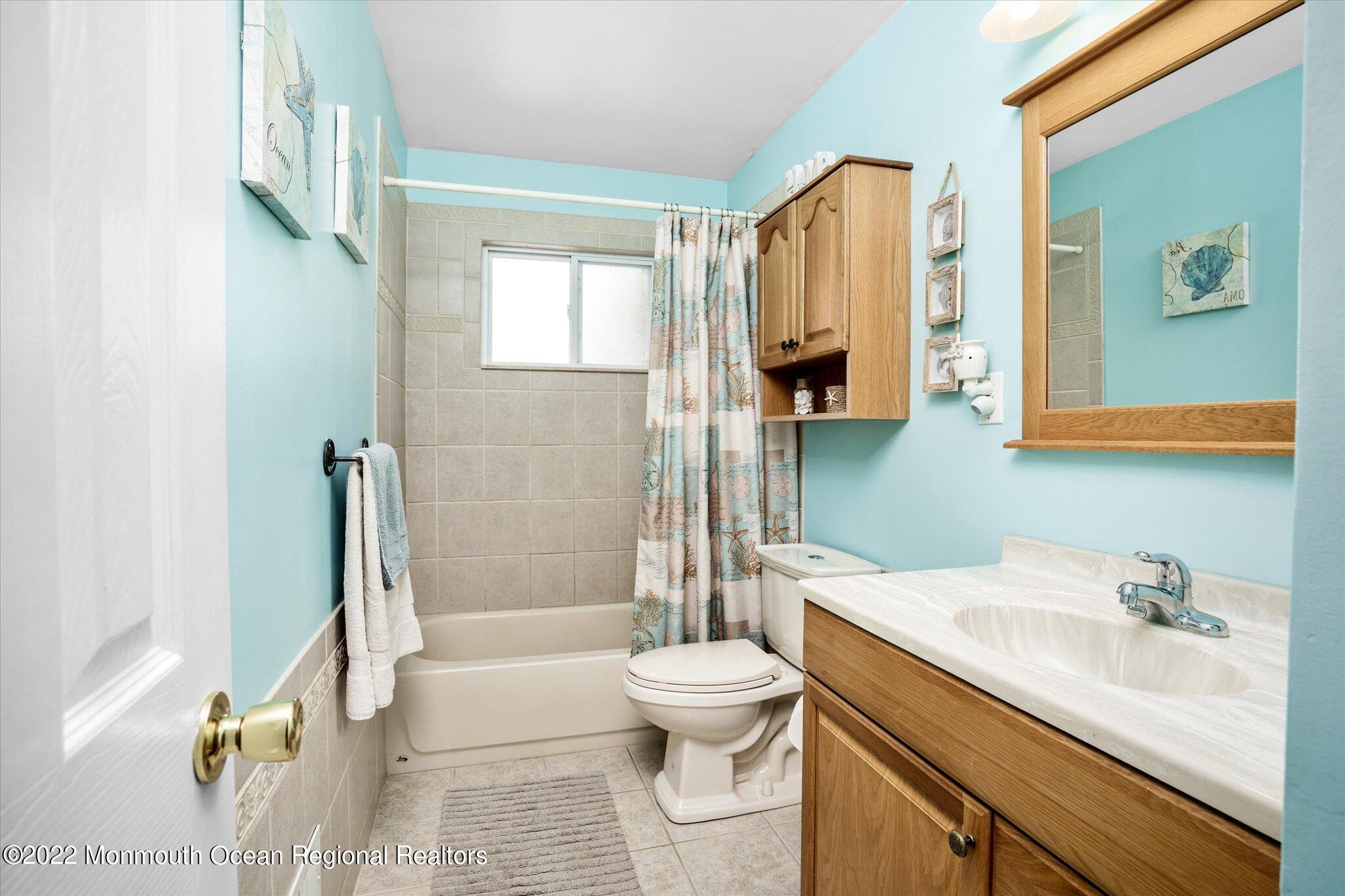 3 Hartford Road Jackson, NJ 08527 - Photo 16 of 43 15-3_Hartford_Road-15
