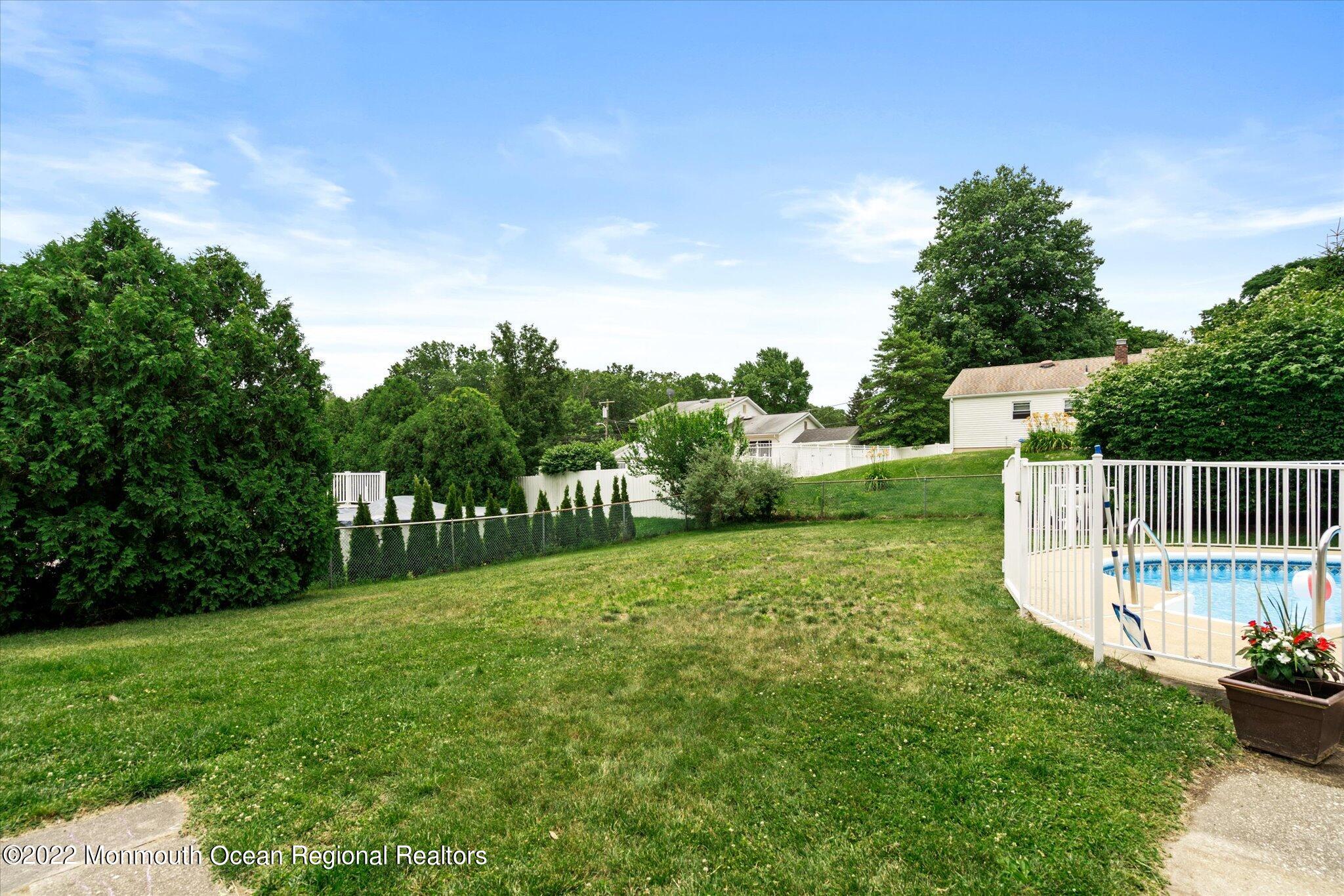 3 Hartford Road Jackson, NJ 08527 - Photo 39 of 43 38-3_Hartford_Road-38