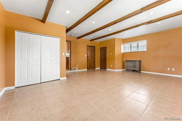 $2,999 | 3201 South Bellaire Street, Denver, CO 80222