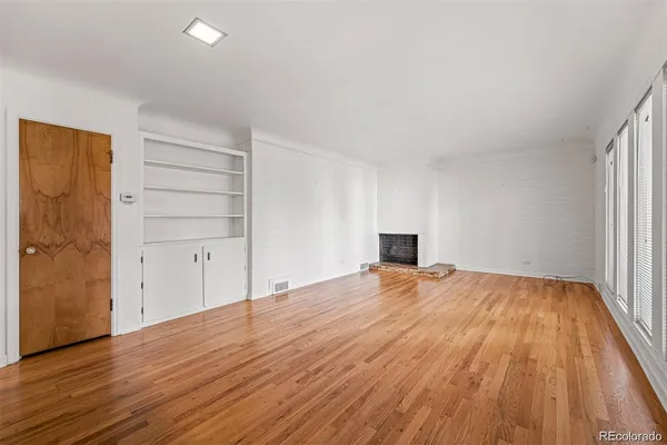 $2,999 | 3201 South Bellaire Street, Denver, CO 80222