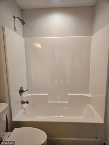 $299,900 | 2012 Essler Drive, St. Peter, MN 56082