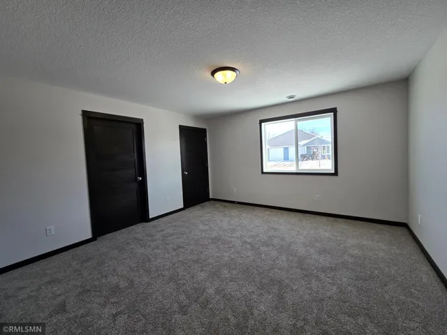 $299,900 | 2012 Essler Drive, St. Peter, MN 56082