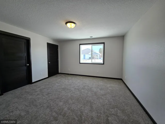 $299,900 | 2012 Essler Drive, St. Peter, MN 56082