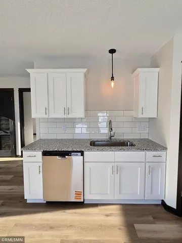 $299,900 | 2012 Essler Drive, St. Peter, MN 56082