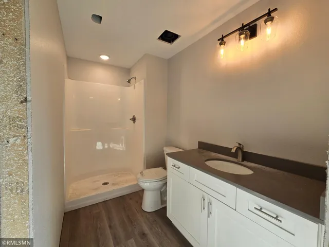 $299,900 | 2012 Essler Drive, St. Peter, MN 56082