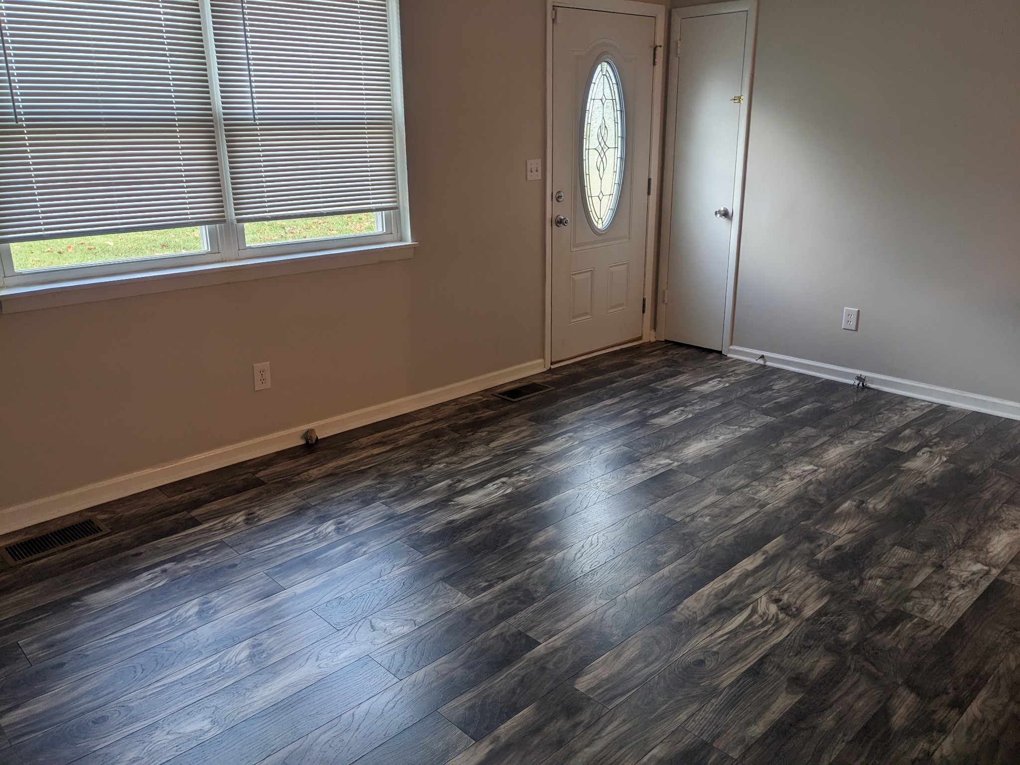 104 Ridgeview Court La Vergne, TN 37086 - Photo 10 of 45 Gallery Image 10