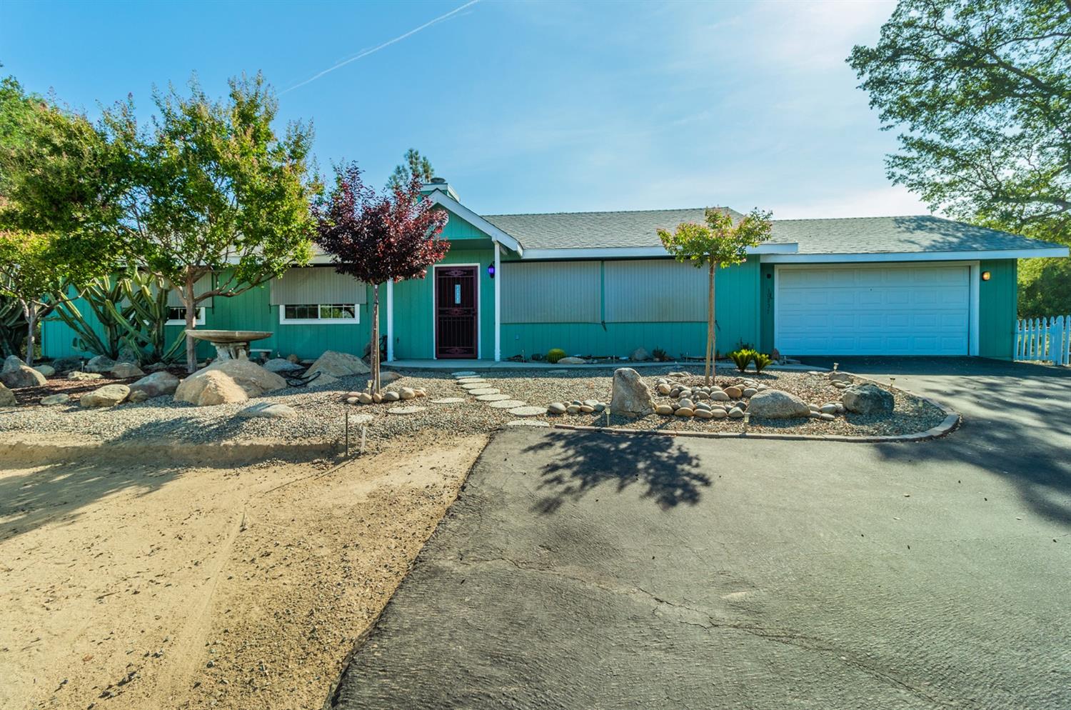 30857 Revis Road Coarsegold, CA 93614 - Photo 3 of 24 Gallery Image 3