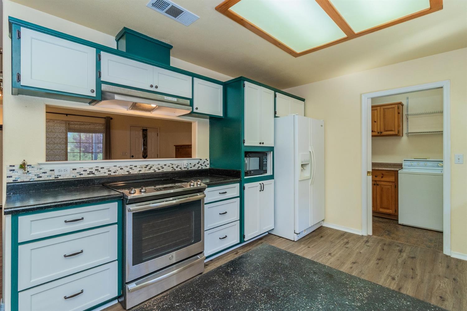 30857 Revis Road Coarsegold, CA 93614 - Photo 8 of 24 Gallery Image 8