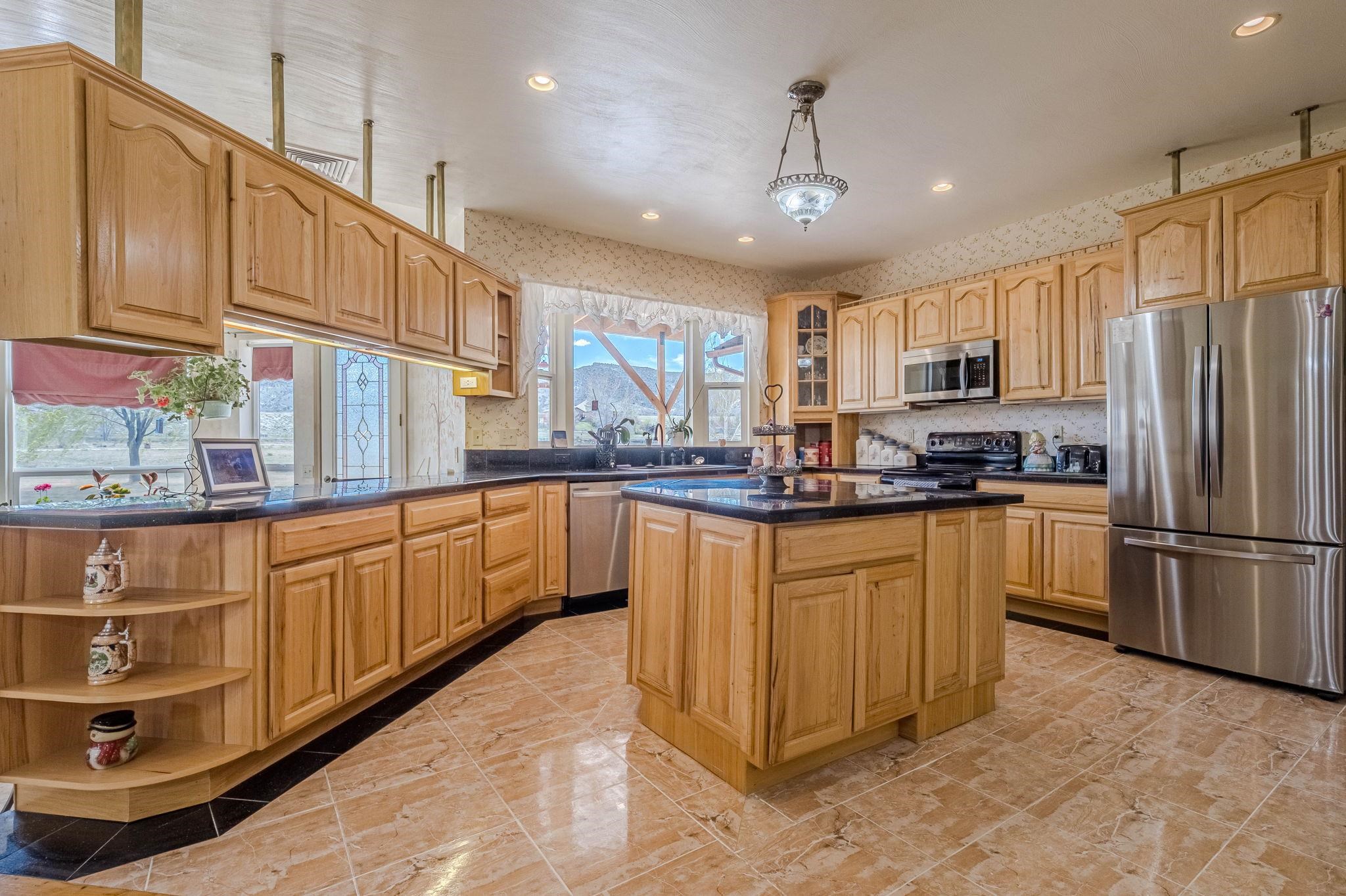 1187 M M 1/4 Road Loma, CO 81524 - Photo 13 of 42