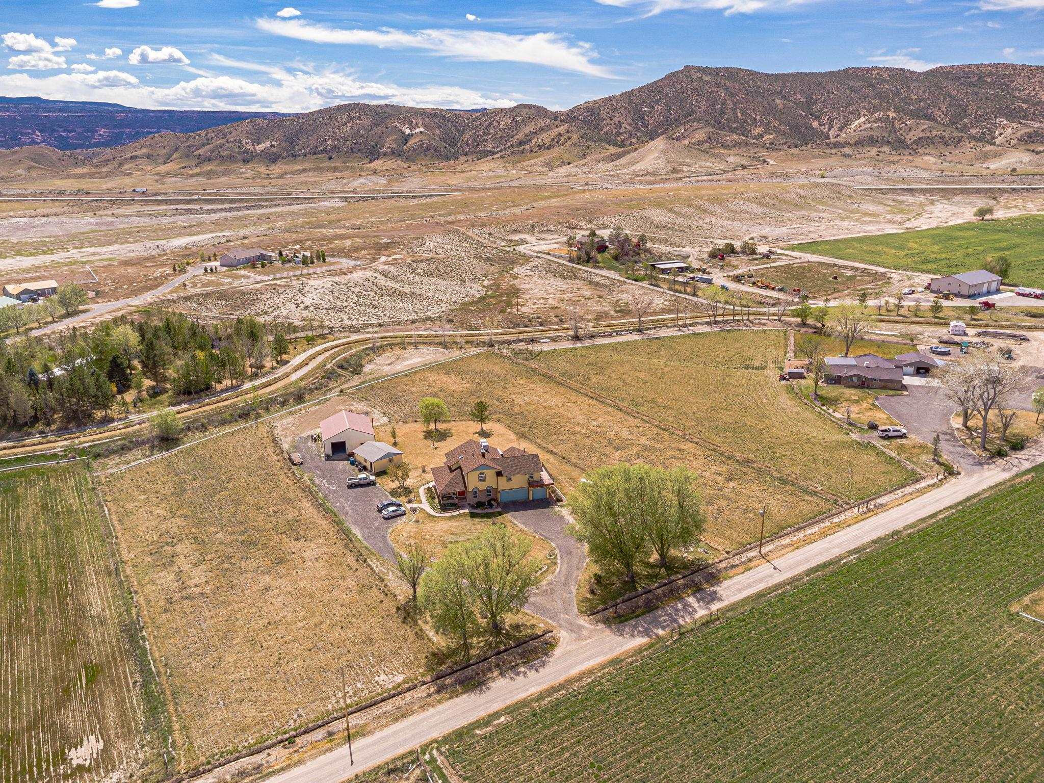 1187 M M 1/4 Road Loma, CO 81524 - Photo 3 of 42