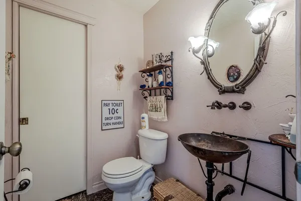 $1,208,800 | 1187 M M 1/4 Road, Loma, CO 81524