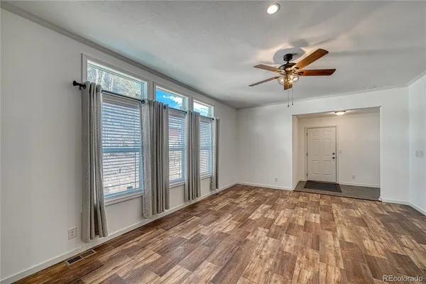 $3,300 | 904 West 6th Street, Leadville, CO 80461