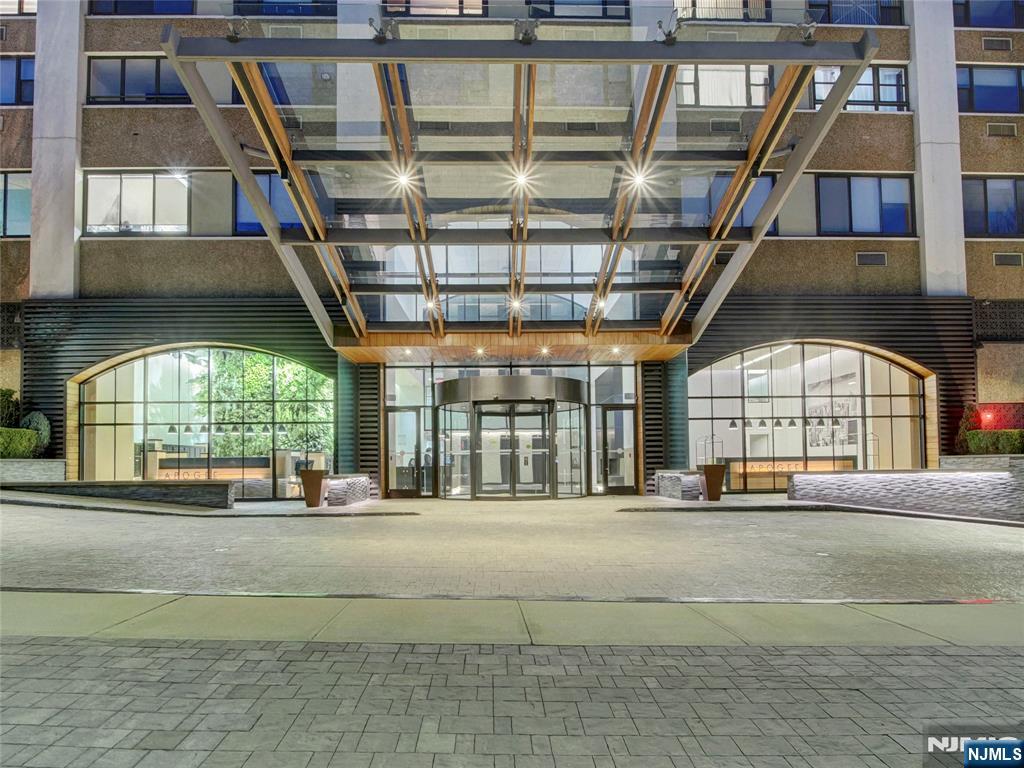 250 Gorge Road, Unit 16D Cliffside Park, NJ 07010 - Photo 35 of 44