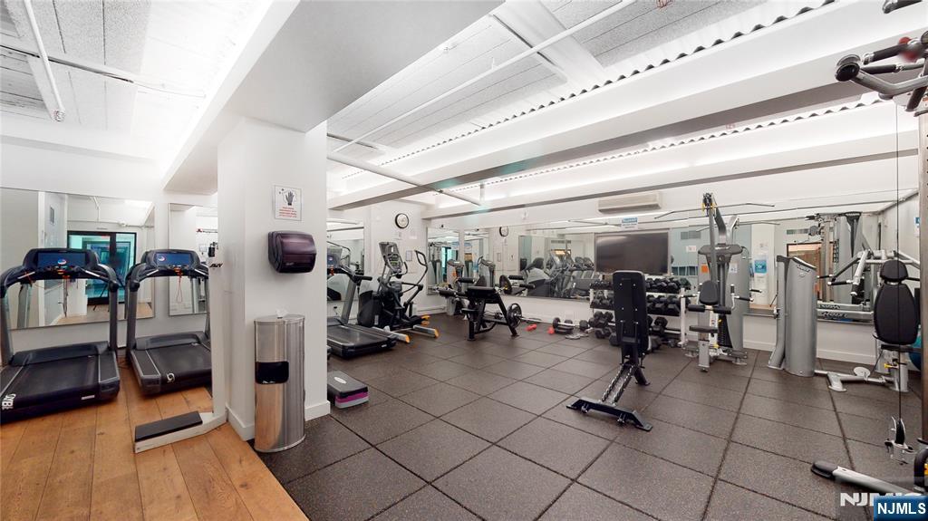 250 Gorge Road, Unit 16D Cliffside Park, NJ 07010 - Photo 36 of 44