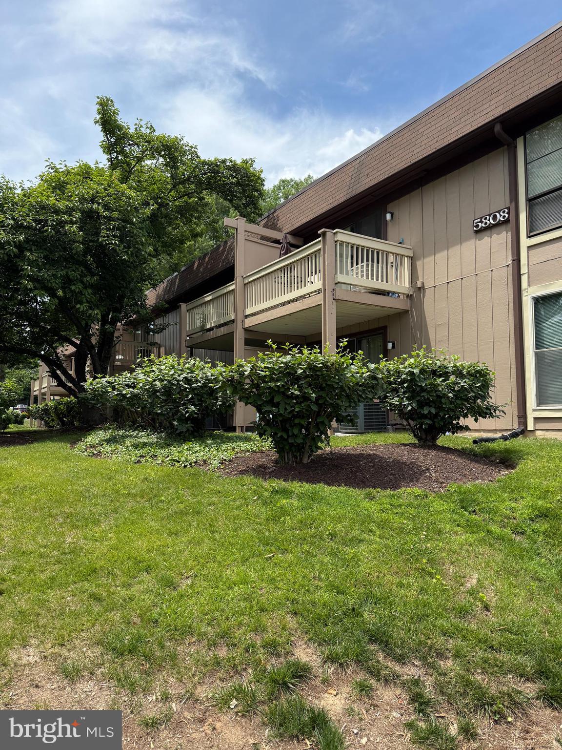 5808 Royal Ridge Drive, Unit J Springfield, VA 22152 - Photo 1 of 4