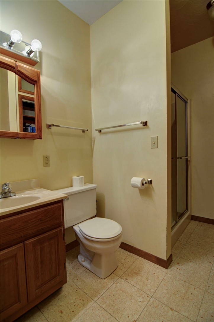 630 Montgomery Lane Decatur, IL 62526 - Photo 24 of 33