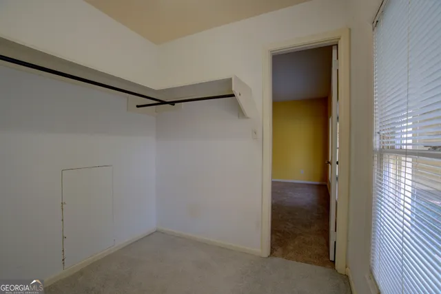 a view of entryway and hall