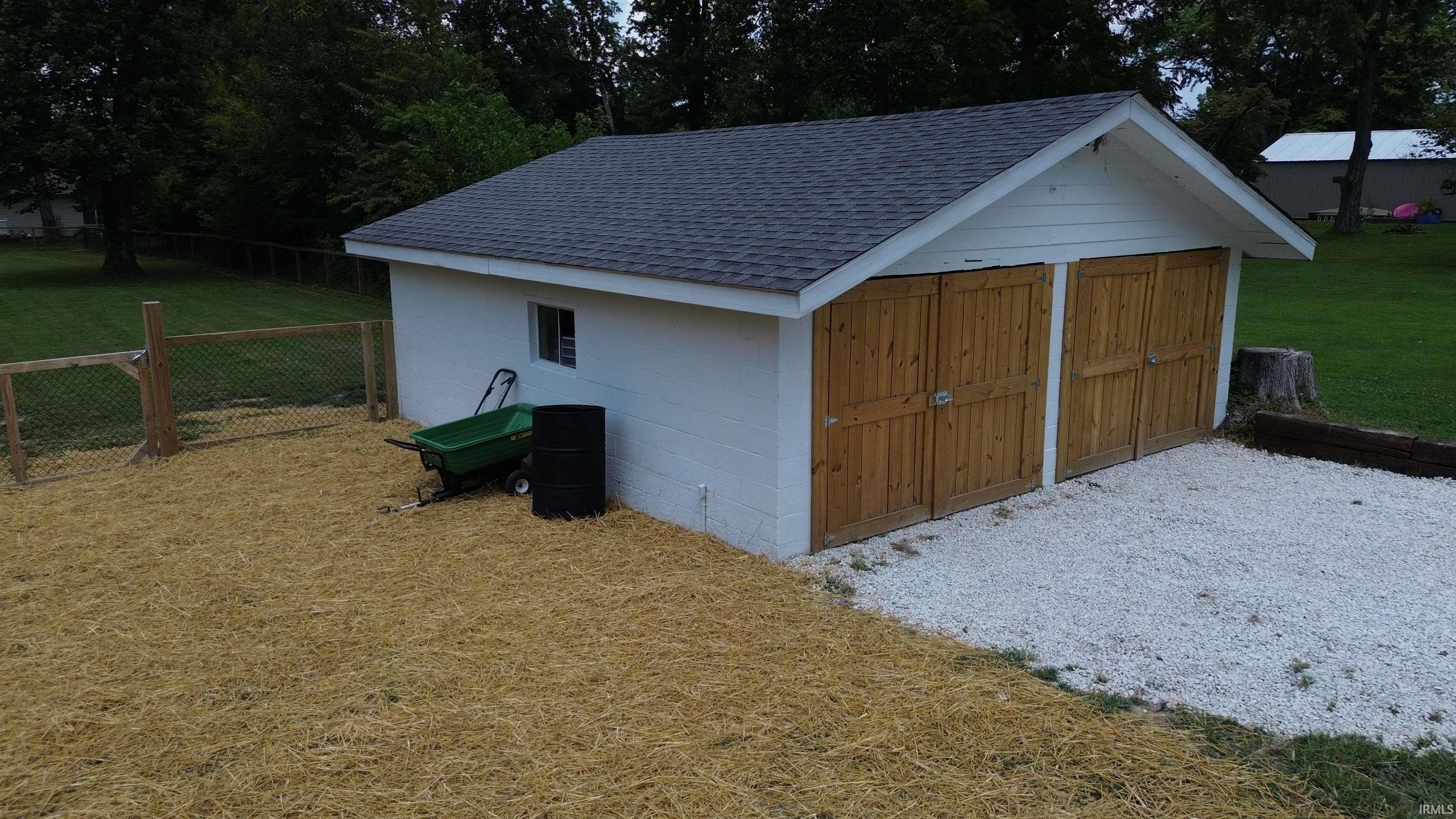 1406 Kimmell Road Vincennes, IN 47591 - Photo 14 of 16 Gallery Image 14