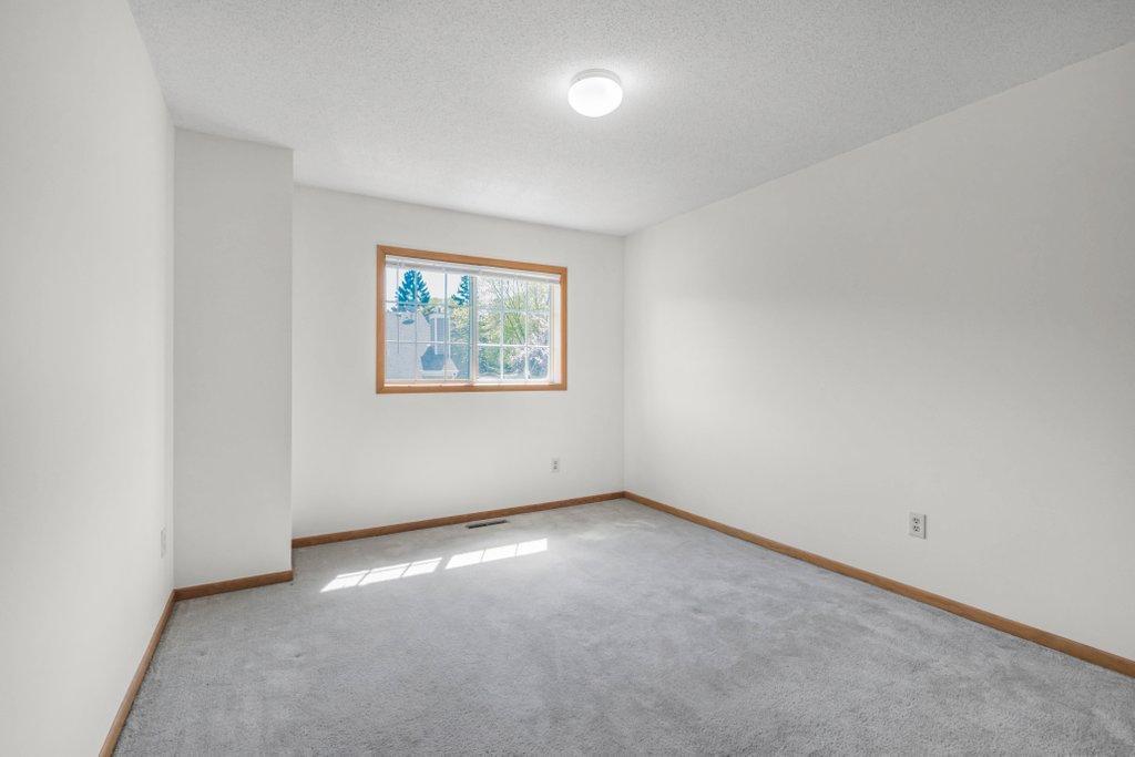 8362 Copperfield Way, Unit 111 Inver Grove Heights, MN 55076 - Photo 14 of 19 Gallery Image 14