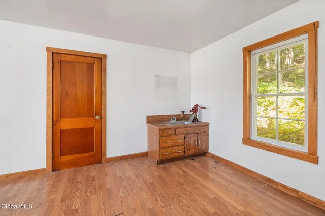 $499,900 | 455 Argersinger Road, Glen, NY 12072