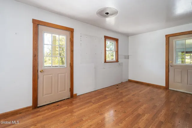 $499,900 | 455 Argersinger Road, Glen, NY 12072