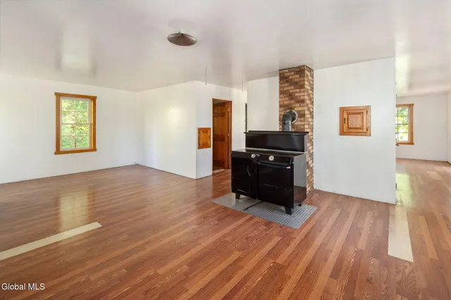 $499,900 | 455 Argersinger Road, Glen, NY 12072