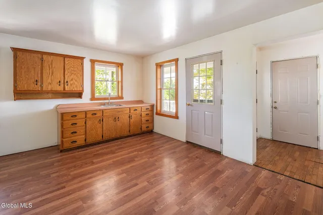 $499,900 | 455 Argersinger Road, Glen, NY 12072