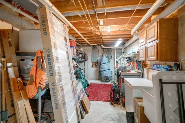 $674,900 | 4313 North Forest Hills Boulevard, Janesville, WI 53545