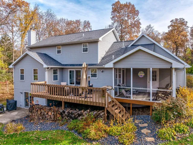 $674,900 | 4313 North Forest Hills Boulevard, Janesville, WI 53545