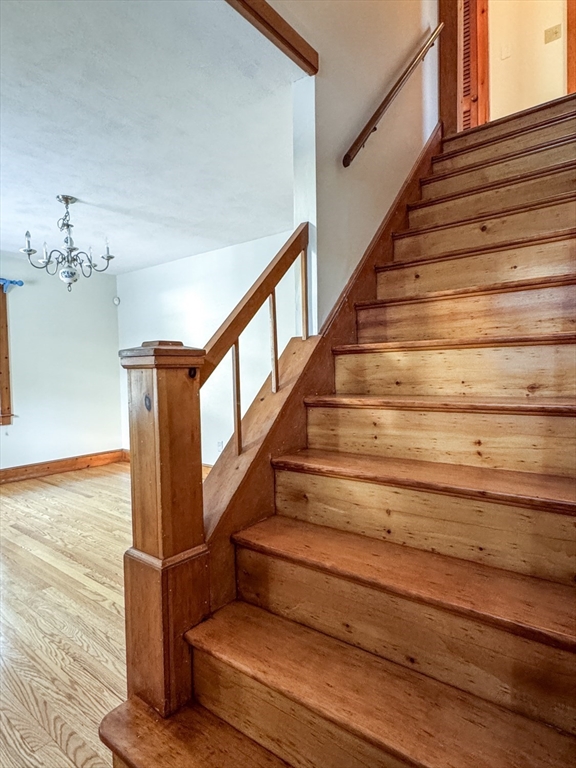 18 Stage Road Deerfield, MA 01373 - Photo 13 of 42