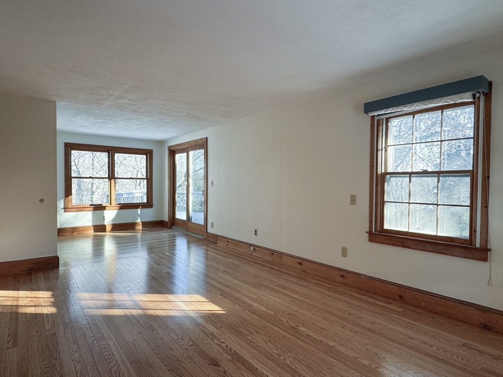 18 Stage Road Deerfield, MA 01373 - Photo 14 of 42