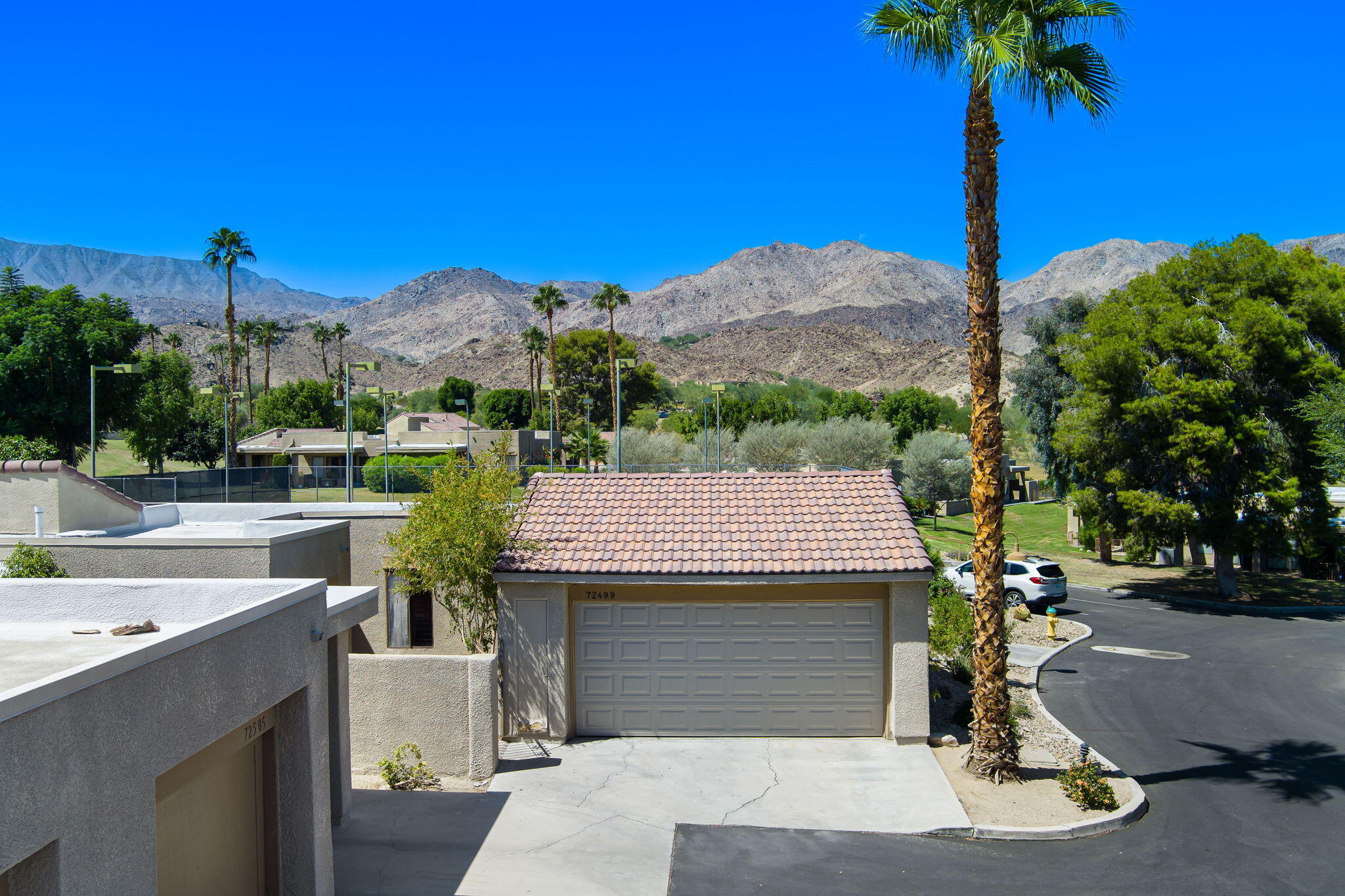 72499 Sandstone Lane Palm Desert, CA 92260 - Photo 26 of 53 2-web-or-mls-JMSandstone_OPMG_0925_002