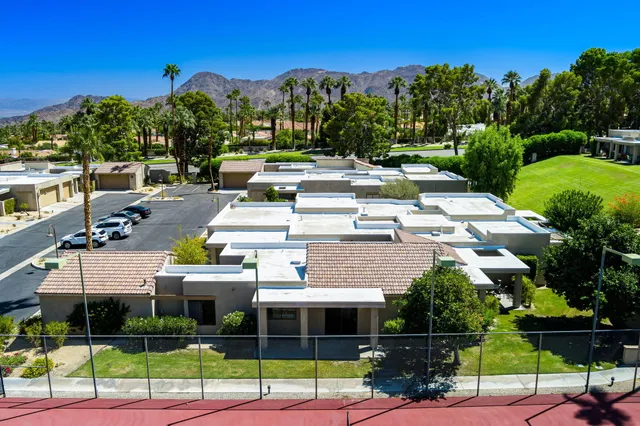 $395,900 | 72499 Sandstone Lane, Palm Desert, CA 92260