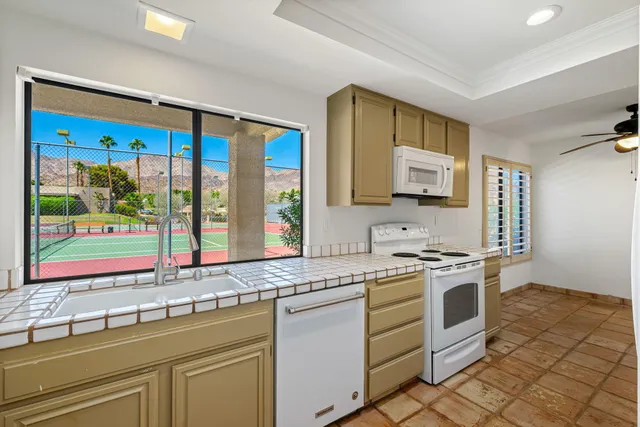 $395,900 | 72499 Sandstone Lane, Palm Desert, CA 92260