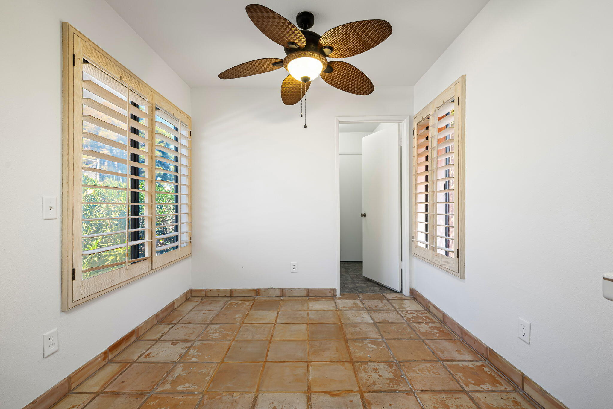 72499 Sandstone Lane Palm Desert, CA 92260 - Photo 49 of 53 a view of an empty room with a window