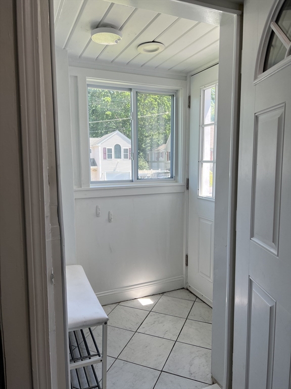 9 Payson Road Billerica, MA 01821 - Photo 4 of 39