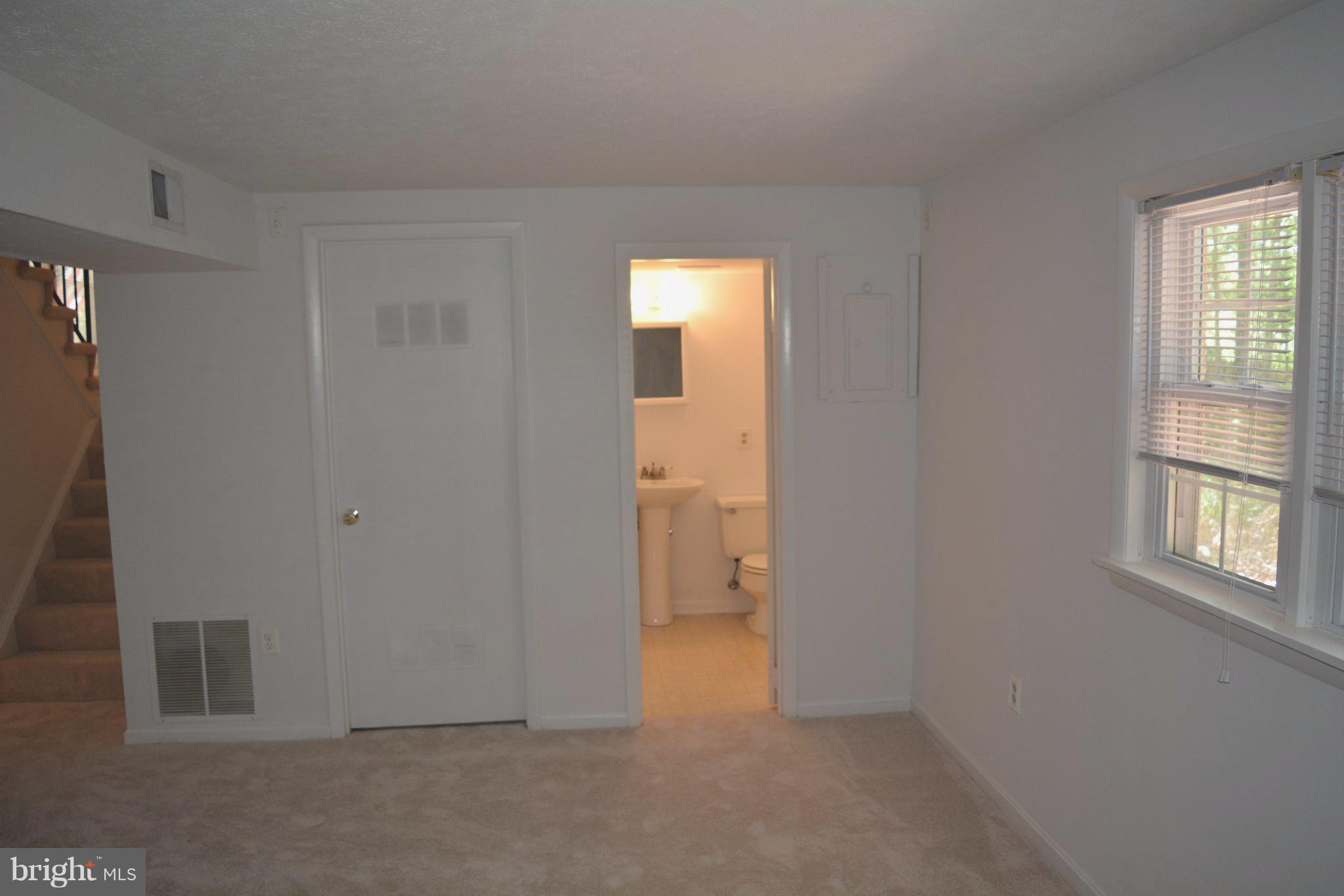 13004 Kahns Road Manassas, VA 20112 - Photo 12 of 26 1/2 Bath in Basement
