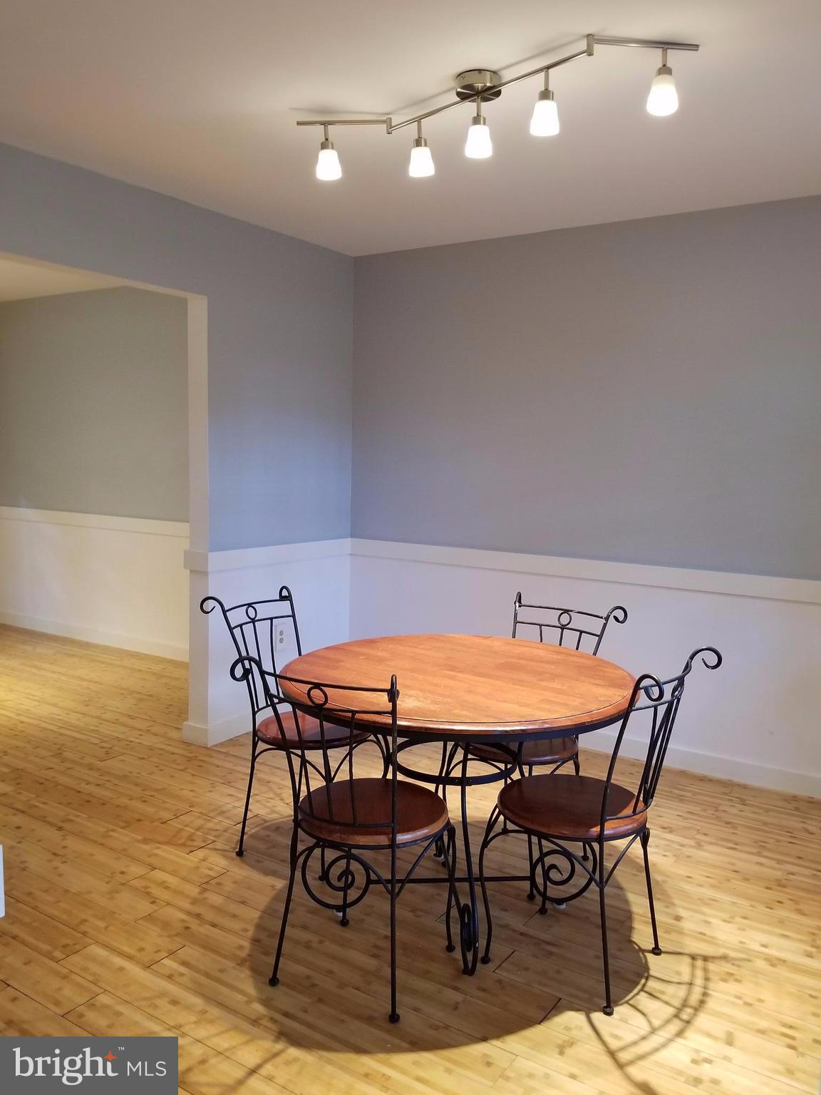 13004 Kahns Road Manassas, VA 20112 - Photo 6 of 26 Dining Room