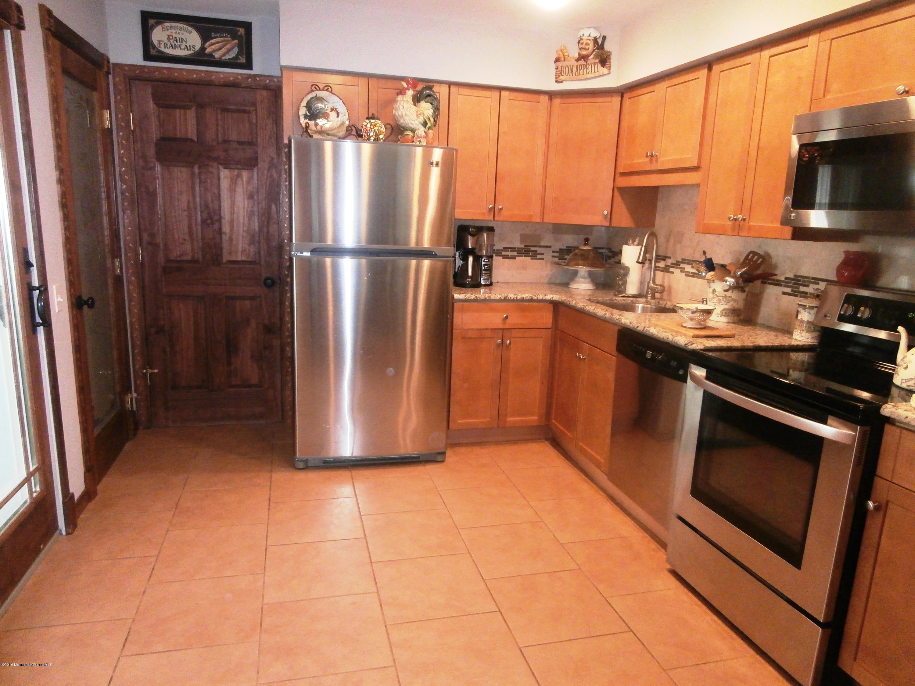 78 Sunset Road, Unit 61 Manchester Township, NJ 08759 - Photo 7 of 21 P9260356