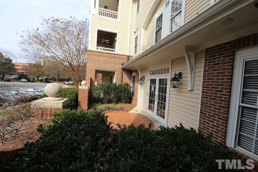 108 Northbrook Drive, Unit 101 Raleigh, NC 27609 - Photo 22 of 30
