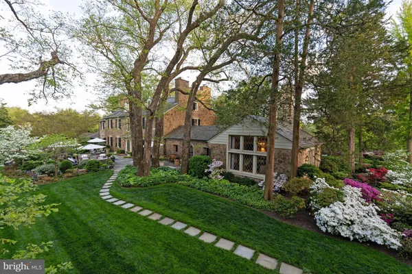 a house view with a garden space