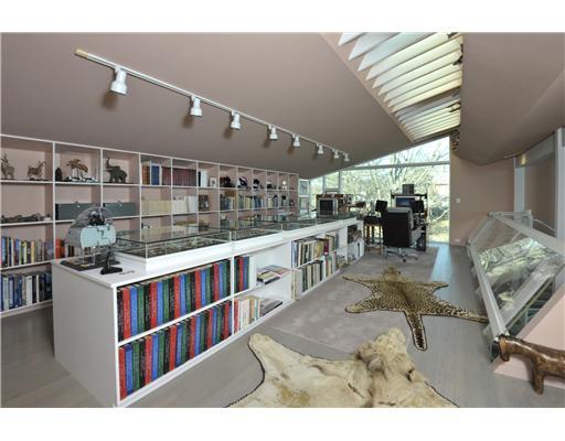 183 Byram Shore Road Greenwich, CT 06830 - Photo 18 of 20 a view of a living room and kitchen