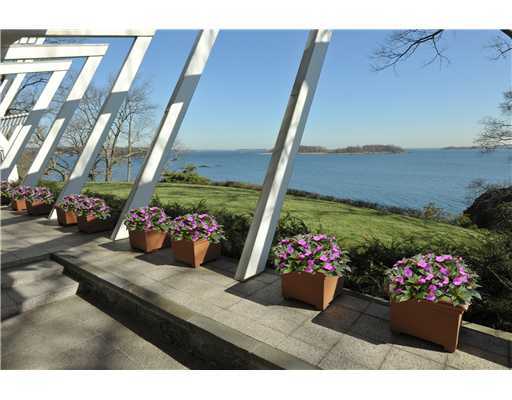 183 Byram Shore Road Greenwich, CT 06830 - Photo 8 of 20 a view of a chairs and tables in the patio