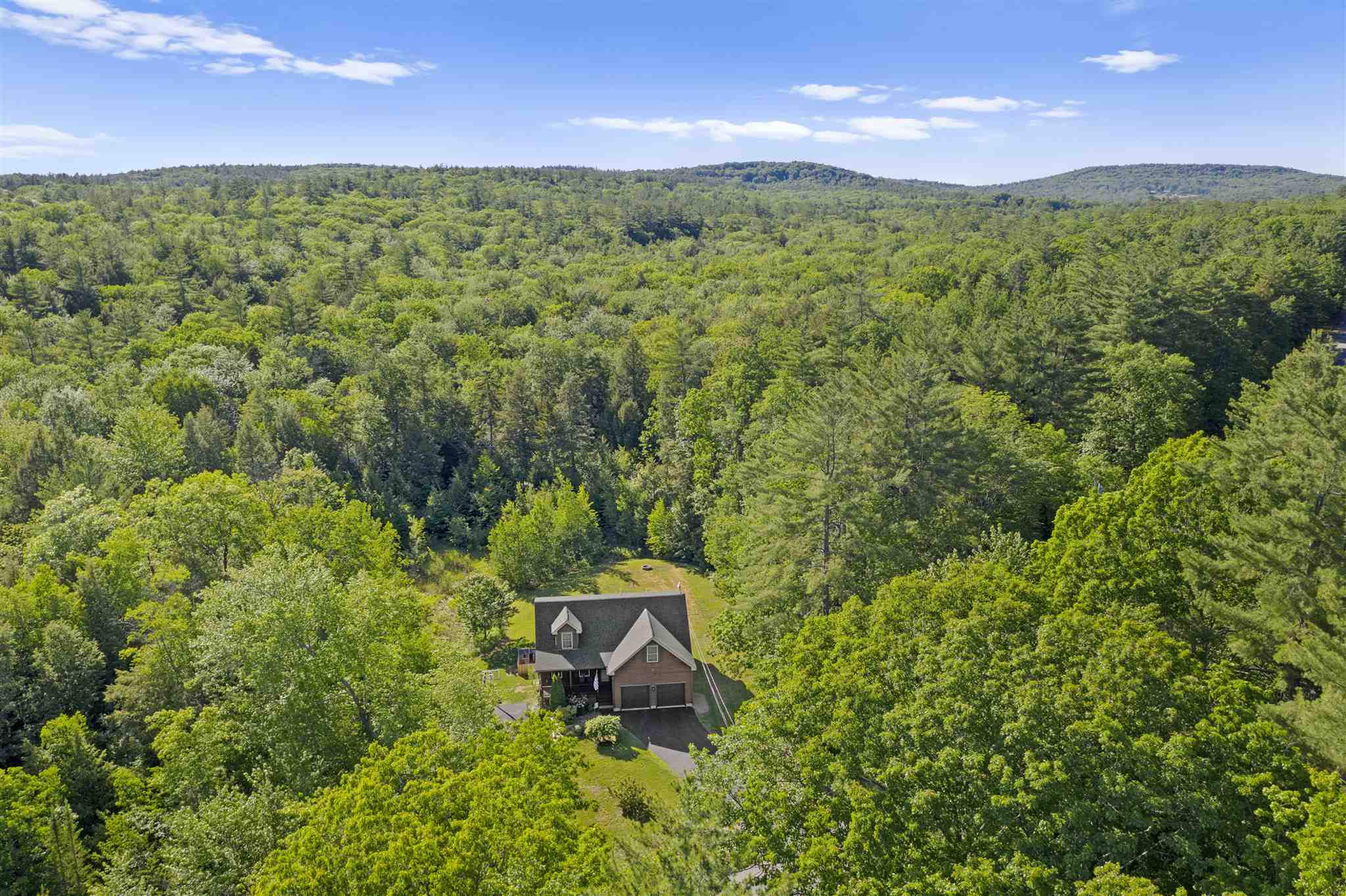 49 Evergreen Valley Road Milton, NH 03851 - Photo 3 of 33