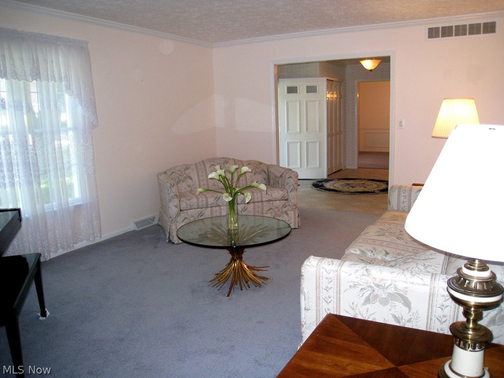 2318 Lancaster Road Akron, OH 44313 - Photo 5 of 20