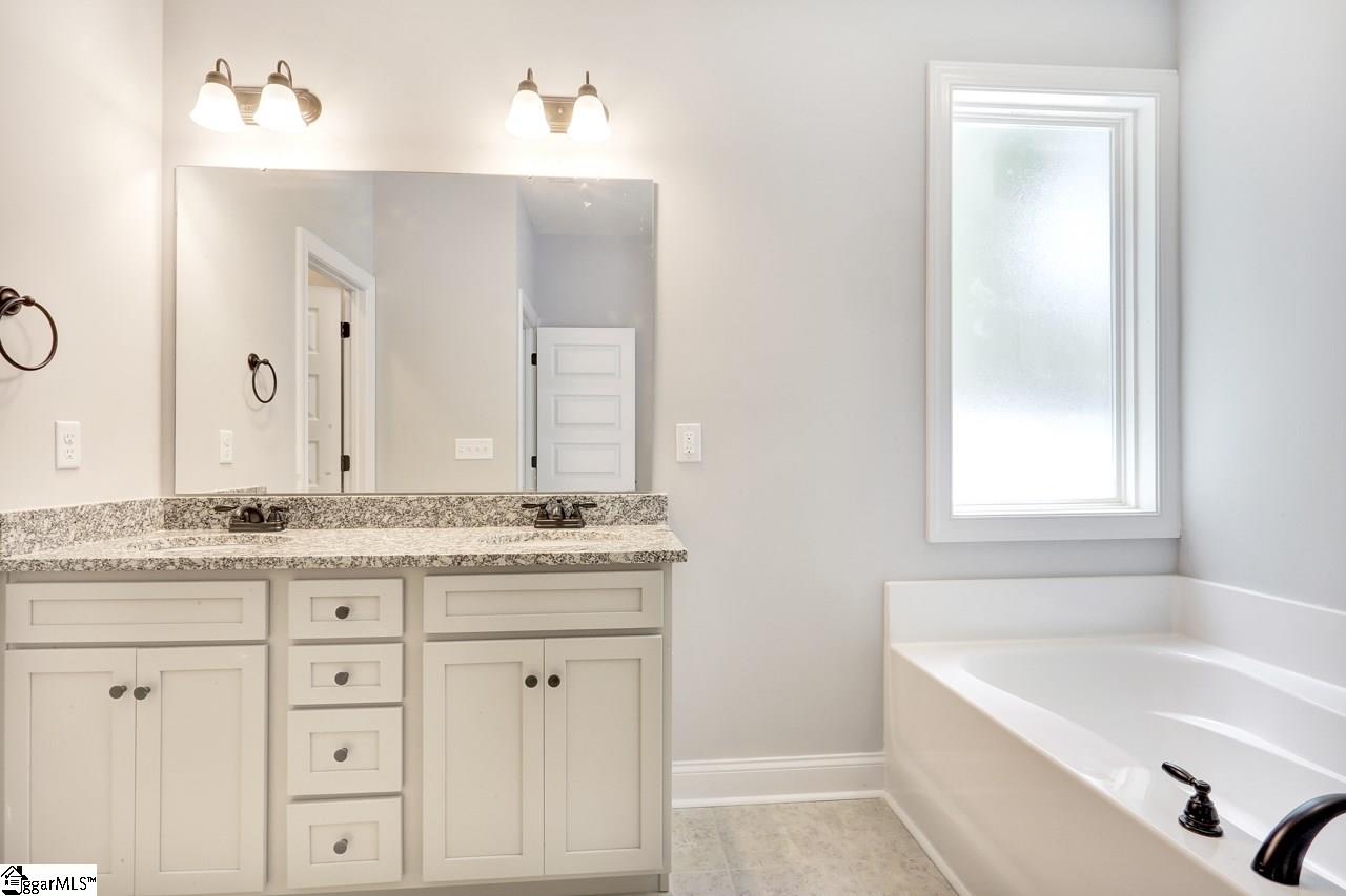 311 Ranch Circle Piedmont, SC 29673 - Photo 17 of 35 Gallery Image 17