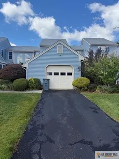 $2,400 | 28 Daniel Webster Avenue, Unit C, Monroe Township, NJ 08831